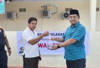 Penyerahan Daging Qurban Secara Simbolis Oleh Kapolres Sula, AKBP Kodrat Muh.Hartanto